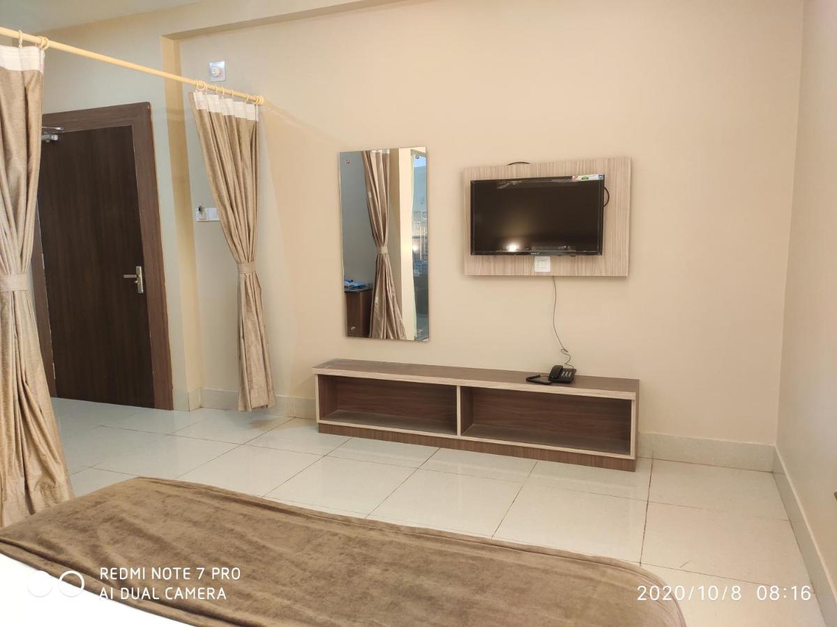 The Pearl Hotel Puri Exterior foto